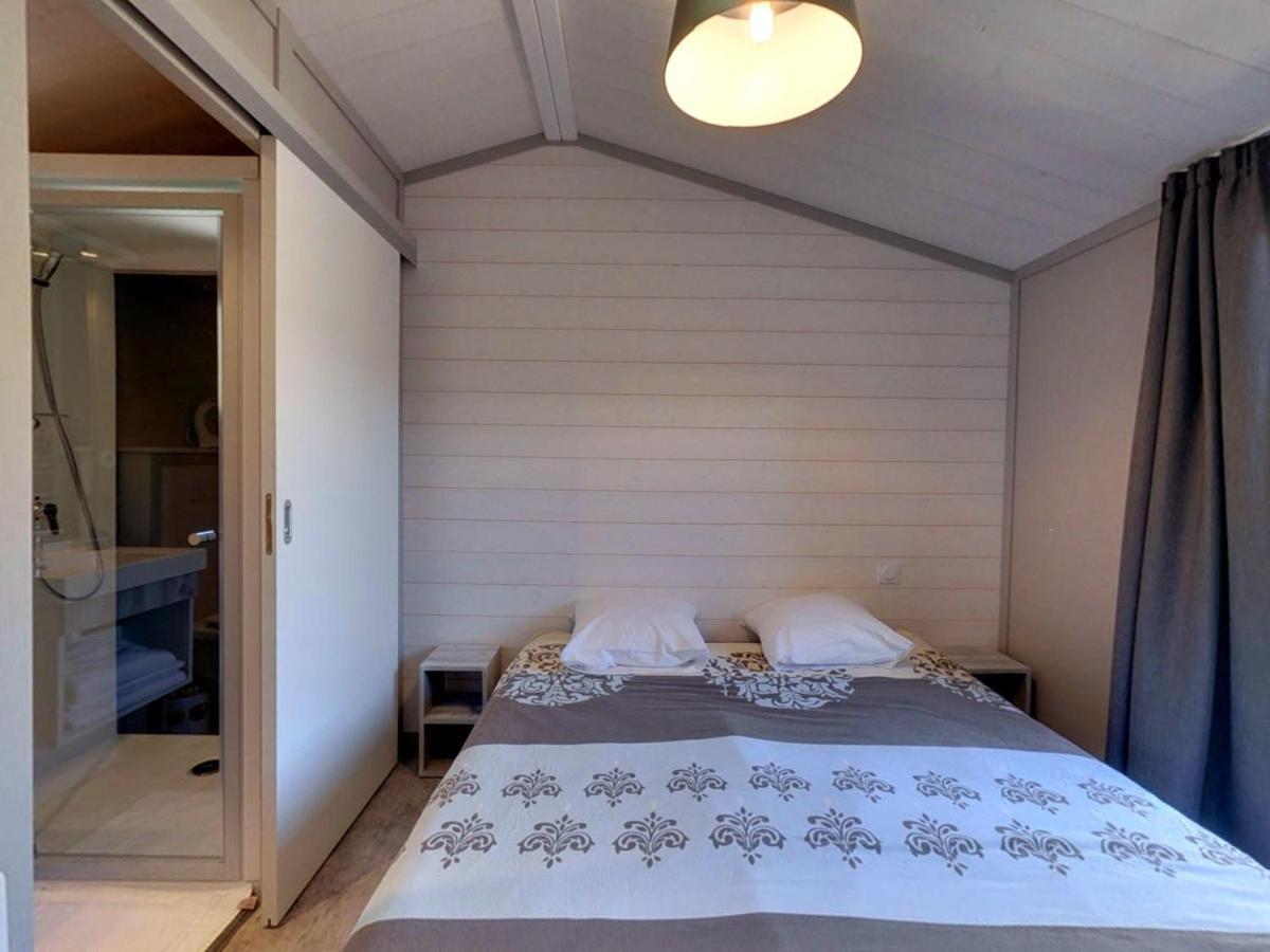 ホテル Camping Les Princes D'Orange Orpierre エクステリア 写真