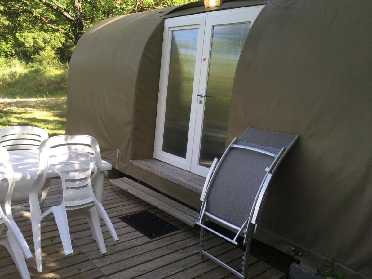 ホテル Camping Les Princes D'Orange Orpierre エクステリア 写真