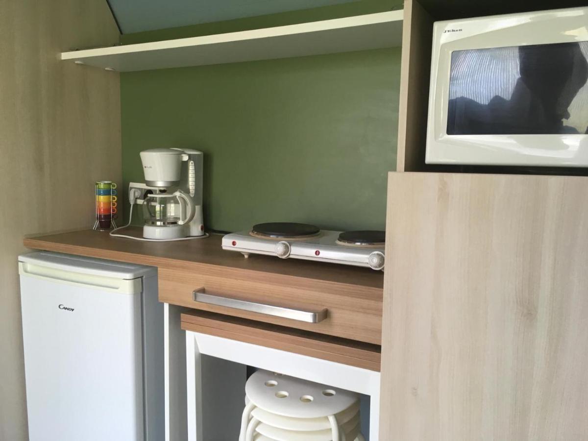 ホテル Camping Les Princes D'Orange Orpierre エクステリア 写真